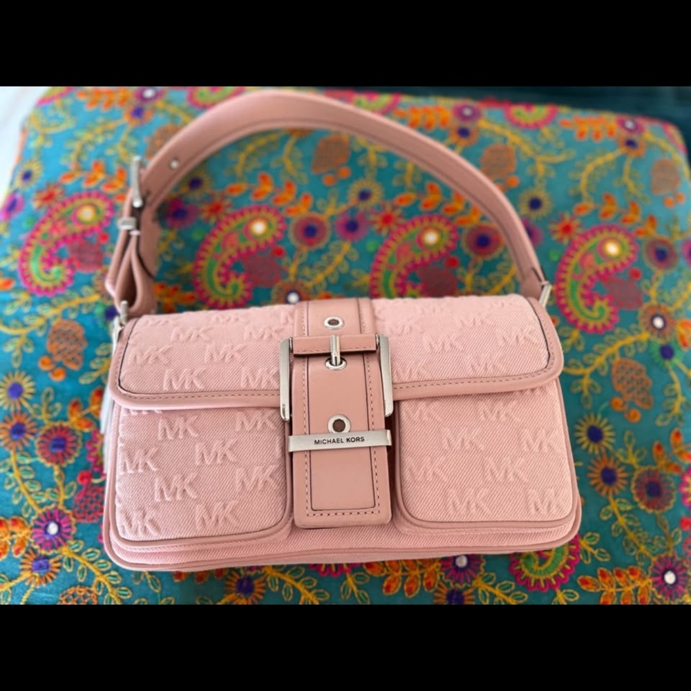 Michael kors pink purse